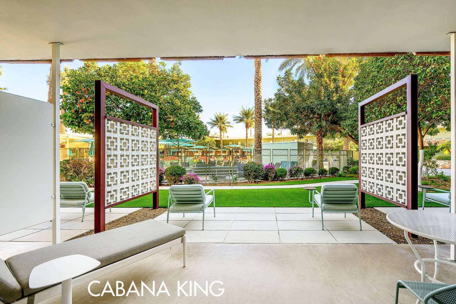 Cabana King Guest Room Balcony