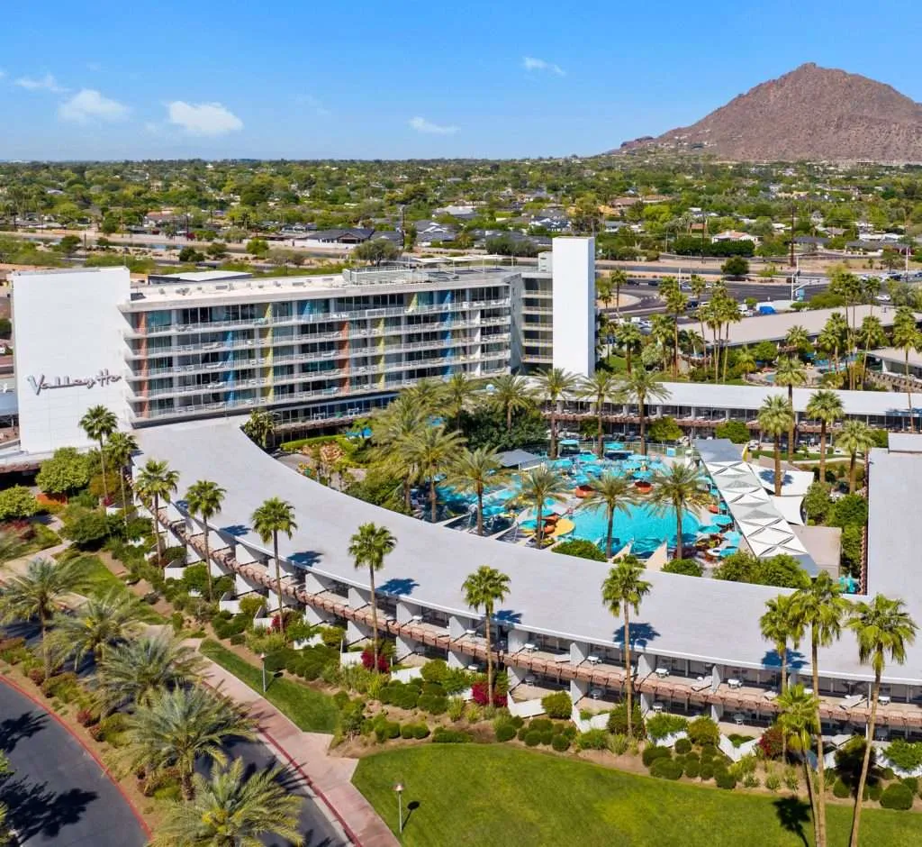 aerial image of hotel, grounds and Camelback Mountain in the distance